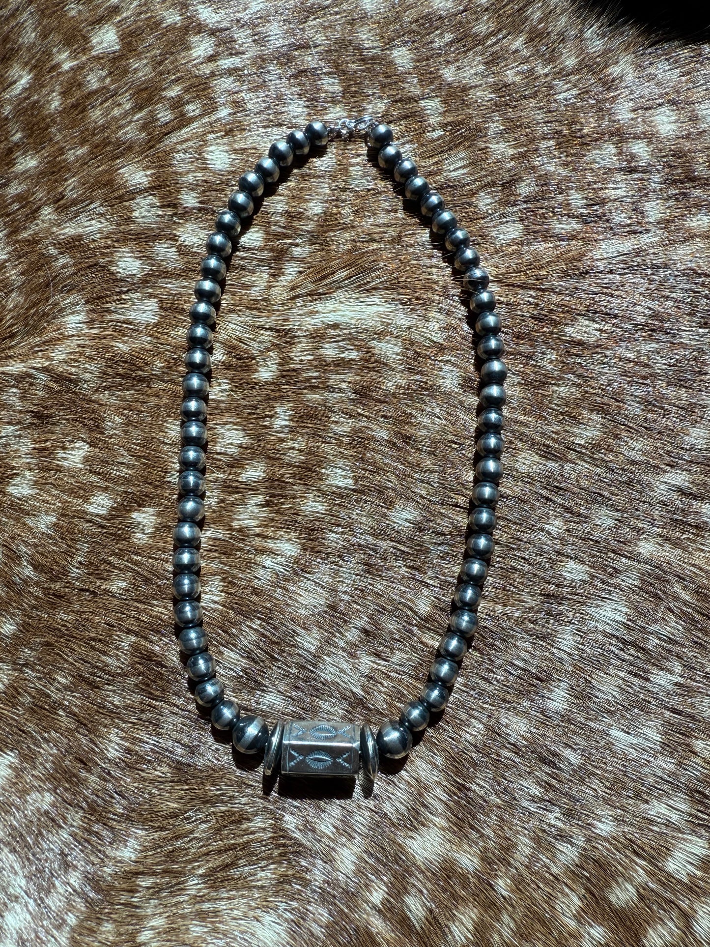 Single Stamped Barrel Bead Silver